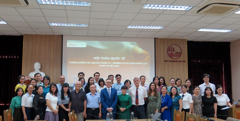 Hội thảo quốc tế “Phòng chống tác hại của thuốc lá – Nghiên cứu so sánh pháp luật Pháp và Việt Nam”